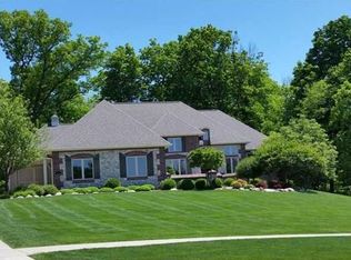 6635 Summerhill Ct NE, Cedar Rapids, IA 52411