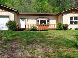 285 Big Rock Lake Rd, Pickens, SC 29671