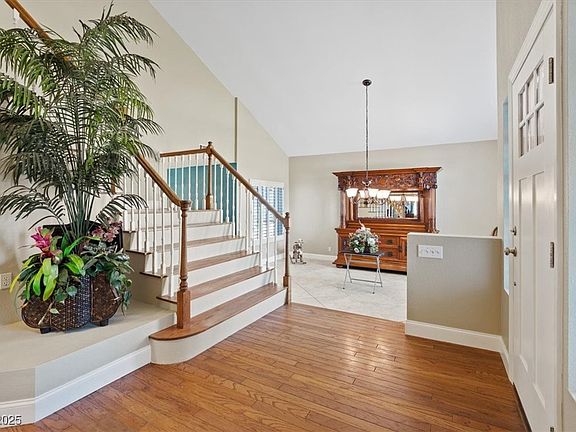 4th image of 9436 Darwell Dr