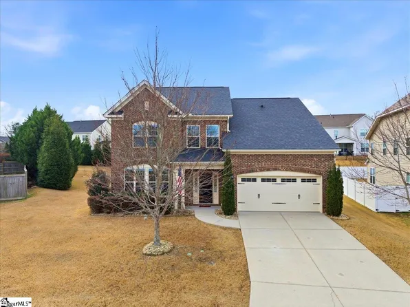 105 Damascus Dr, Simpsonville, SC 29681