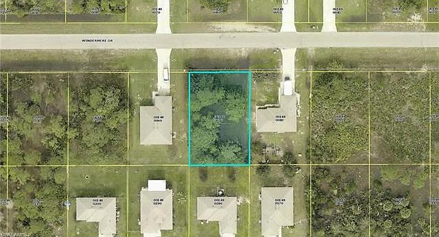 1st image of 459 Windermere Dr