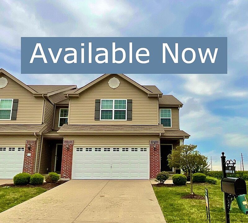 1st image of 830 Harbor Woods Dr