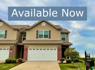 830 Harbor Woods Dr, Fairview Heights, IL 62208