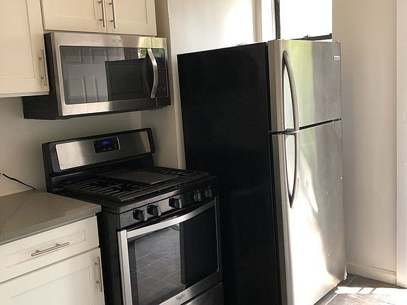 2nd image of 1474 Bryant Ave #1D