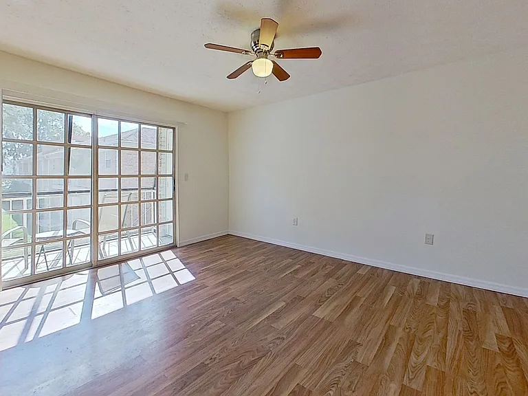 5201 Atlantic Blvd #118 — Photo 4