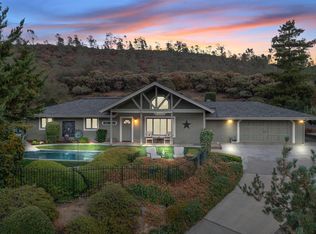 3157 Sudbury Rd, Cameron Park, CA 95682