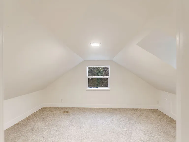 26307 S Highway 213 — Photo 18