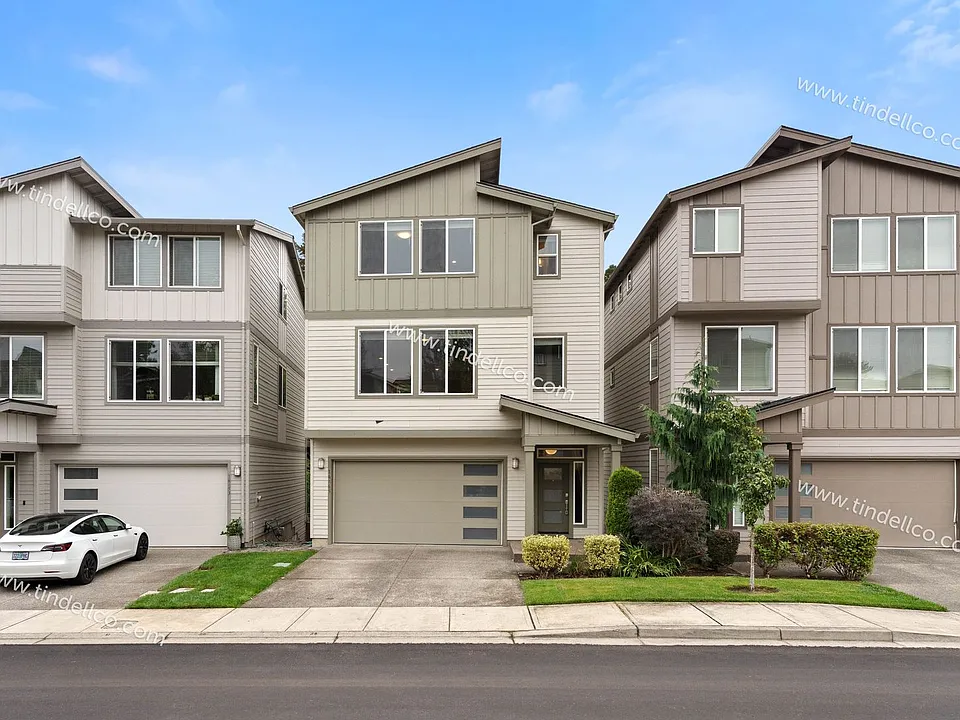 16865 SE Fox Glen Ct