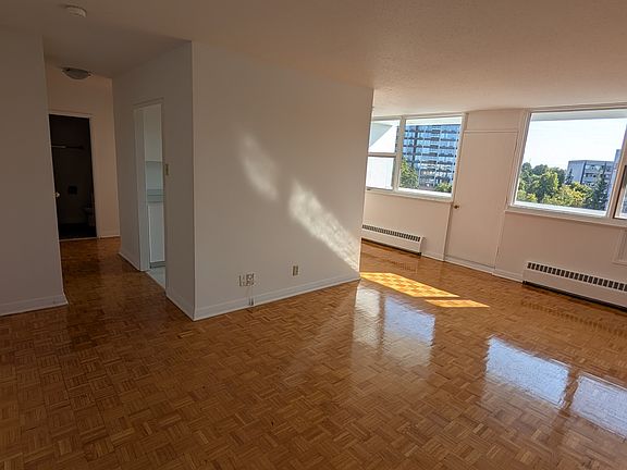 2nd image of 840 Springland Dr #1444209