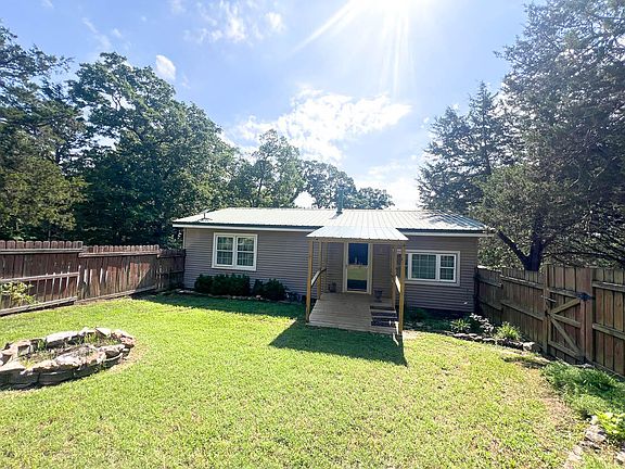 2nd image of 233 County Road 638
