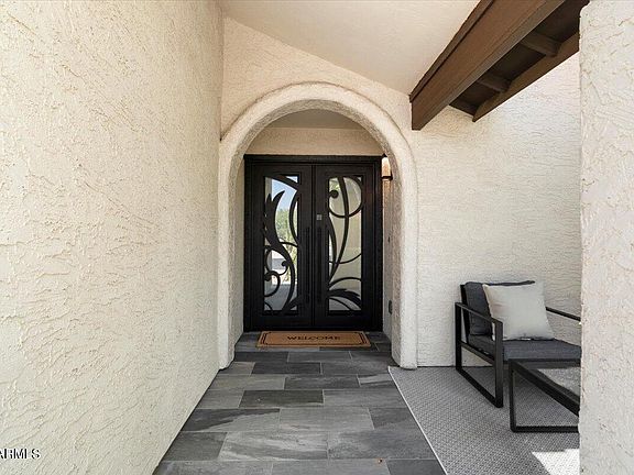 4th image of 453 E MARIGOLD Lane