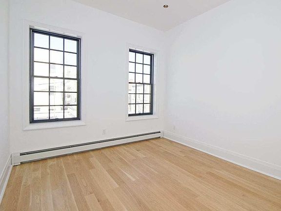 5th image of 21-12 36th St #Dpl
