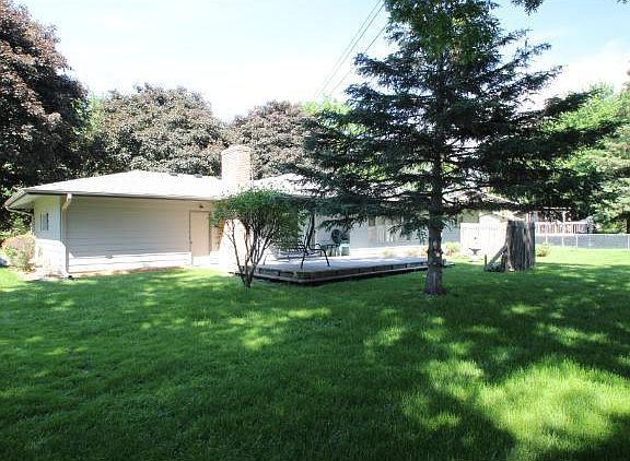 4th image of 2570 Orchard Ln