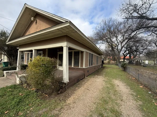 203 E Brin St, Terrell, TX 75160