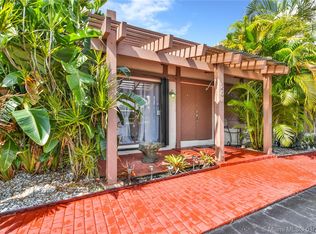 2613 S Parkview Dr #2613, Hallandale, FL 33009