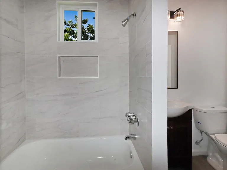 8711 Shadow Crest St — Photo 13