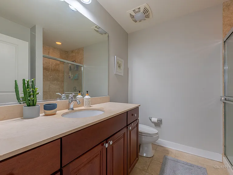 901 W Madison St #614 — Photo 13
