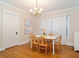 861 W Fletcher St #1 — Photo 3