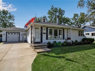118 Brauncroft Ln, Amherst, NY 14226