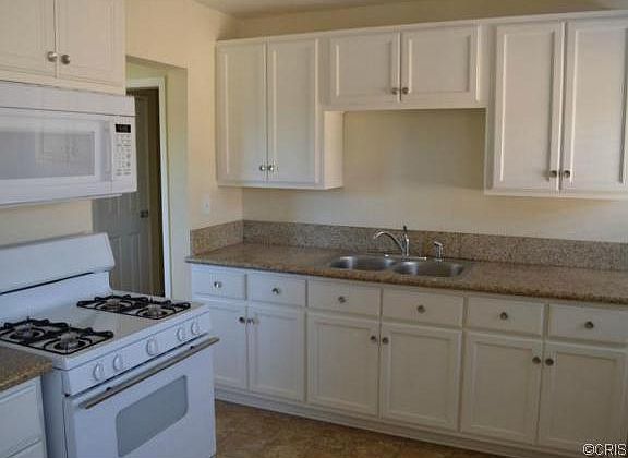 4th image of 10112 Paloma Ave
