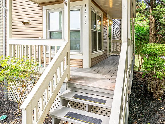 2nd image of 7335 Castleberg Ct