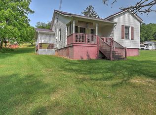 131 Banjo Aly, Saltville, VA 24370