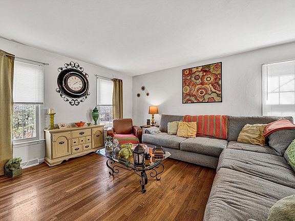 4th image of 4013 Chaparral Dr