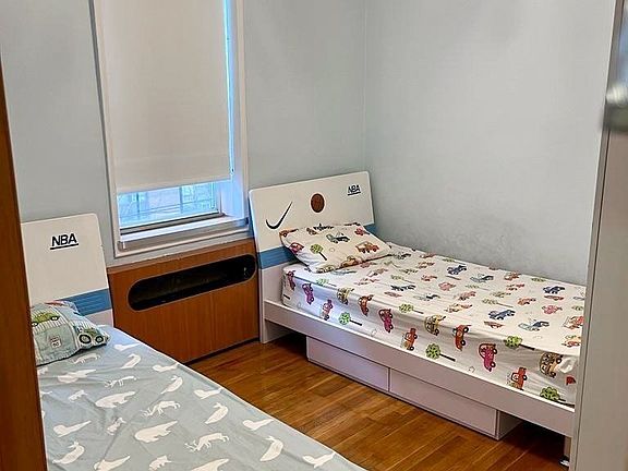 4th image of 64-41 Saunders St APT 206