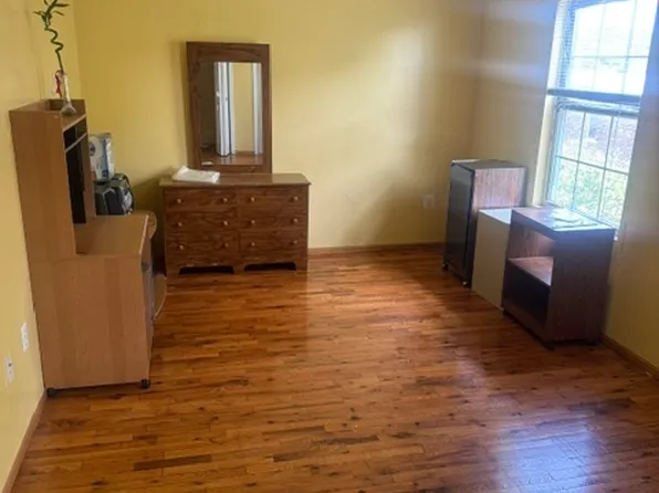 206 Boyd Ave, Jersey City, NJ 07304