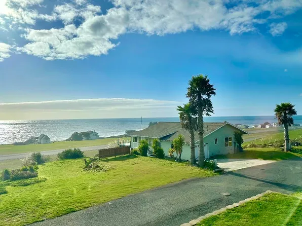 281 Sea View Rd, Whitethorn, CA 95589