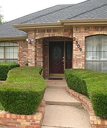 2nd image of 2309 Christopher Dr