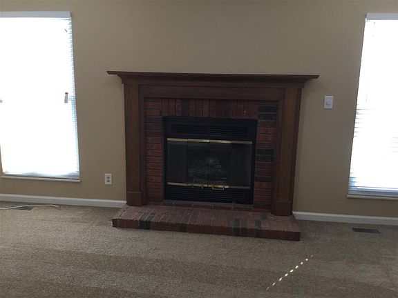 2nd image of 1102 Riverwood Place Dr