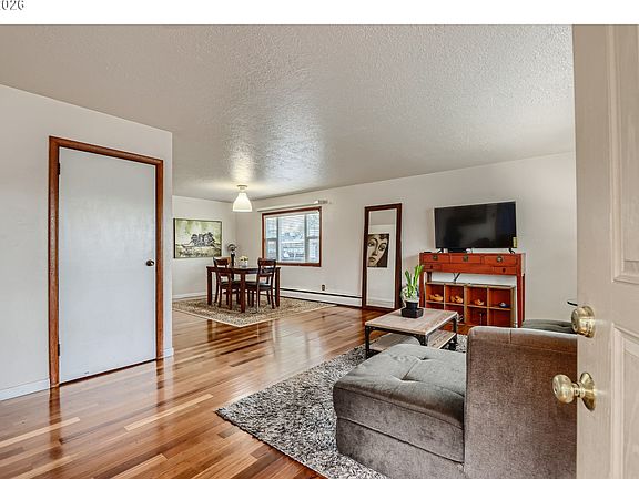 3rd image of 6105 NE 13th Ave
