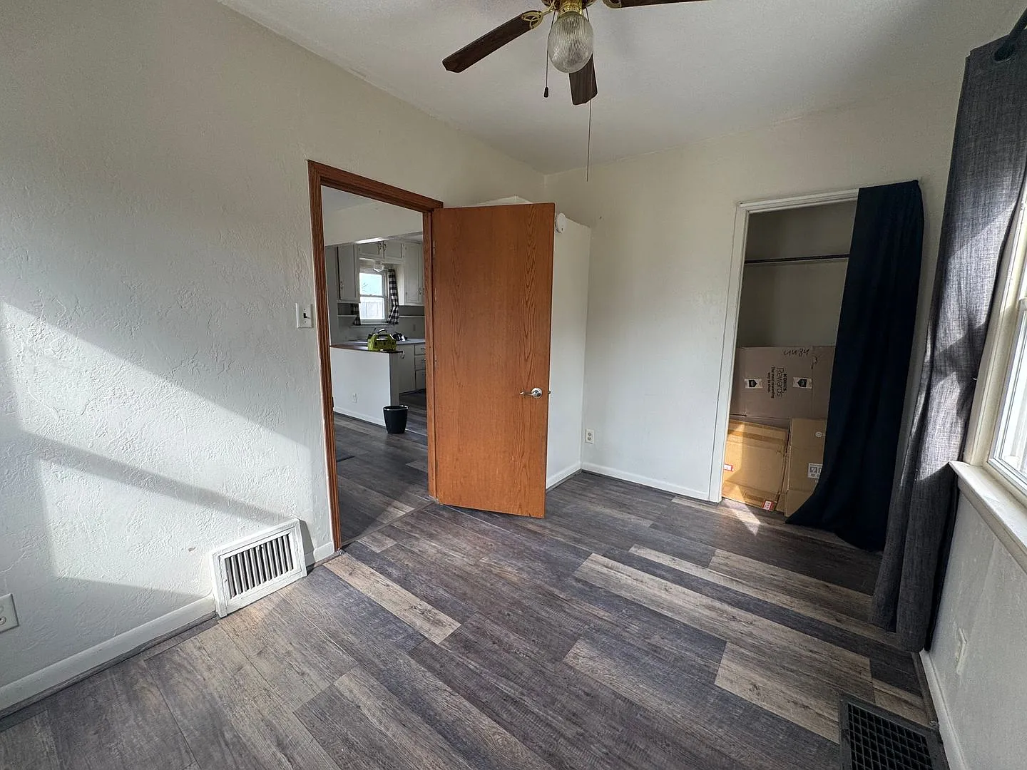 Charming & Affordable 1-Bedroom Home — Photo 2