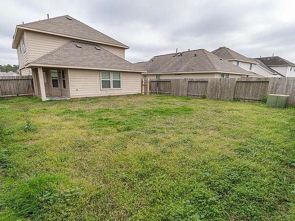 3rd image of 3602 Bluebird Park Ln