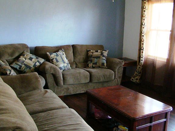 4th image of 118 Lenox Cir