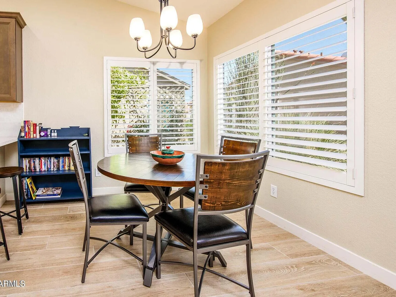 2 bed, 2.0 bath, 969 sqft, $1,849 — Photo 4