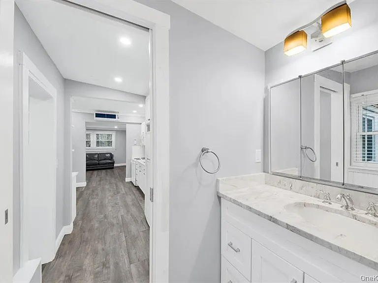 39 Helena Ave #1 — Photo 16