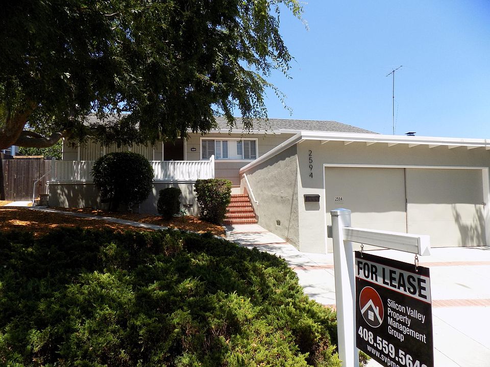 1st image of 2594 Briarfield Ave