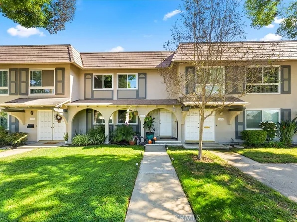 10026 Bloomfield Ave, Cypress, CA 90630