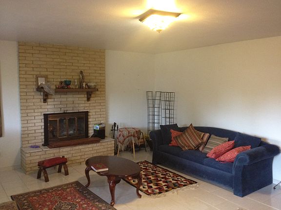 3rd image of 10000 Blume St NE