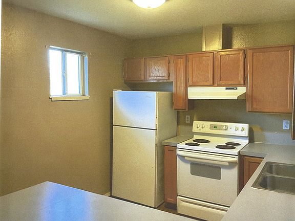 3rd image of 2803 College Ave APT B
