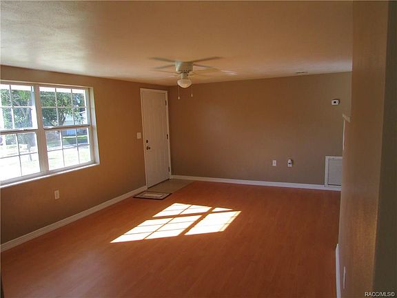 4th image of 16 N Columbus St