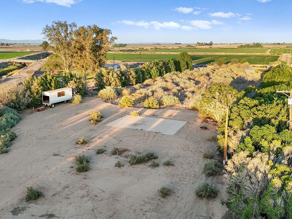 1st image of 2465 Meloland Rd #1