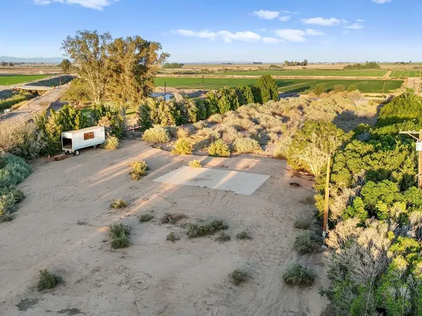 2465 Meloland Rd #1, El Centro, CA 92243