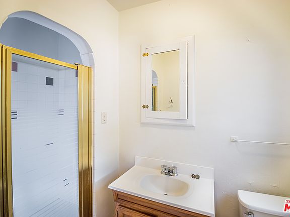 2nd image of 9029 Elevado St