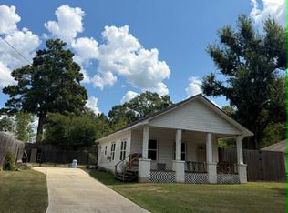 308 Center St, Center, TX 75935
