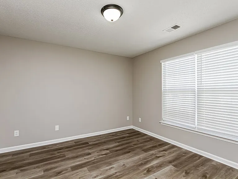 8534 Appledale Dr — Photo 13