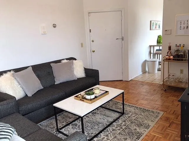 2 bed, $2,100 — Photo 2