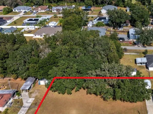 SE 156th St, Summerfield, FL 34491